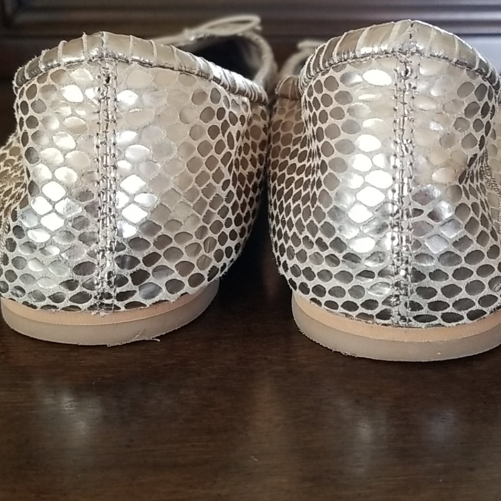 Sam Edelman Felicia Gold Metallic Ballet Flats - Picture 7 of 8